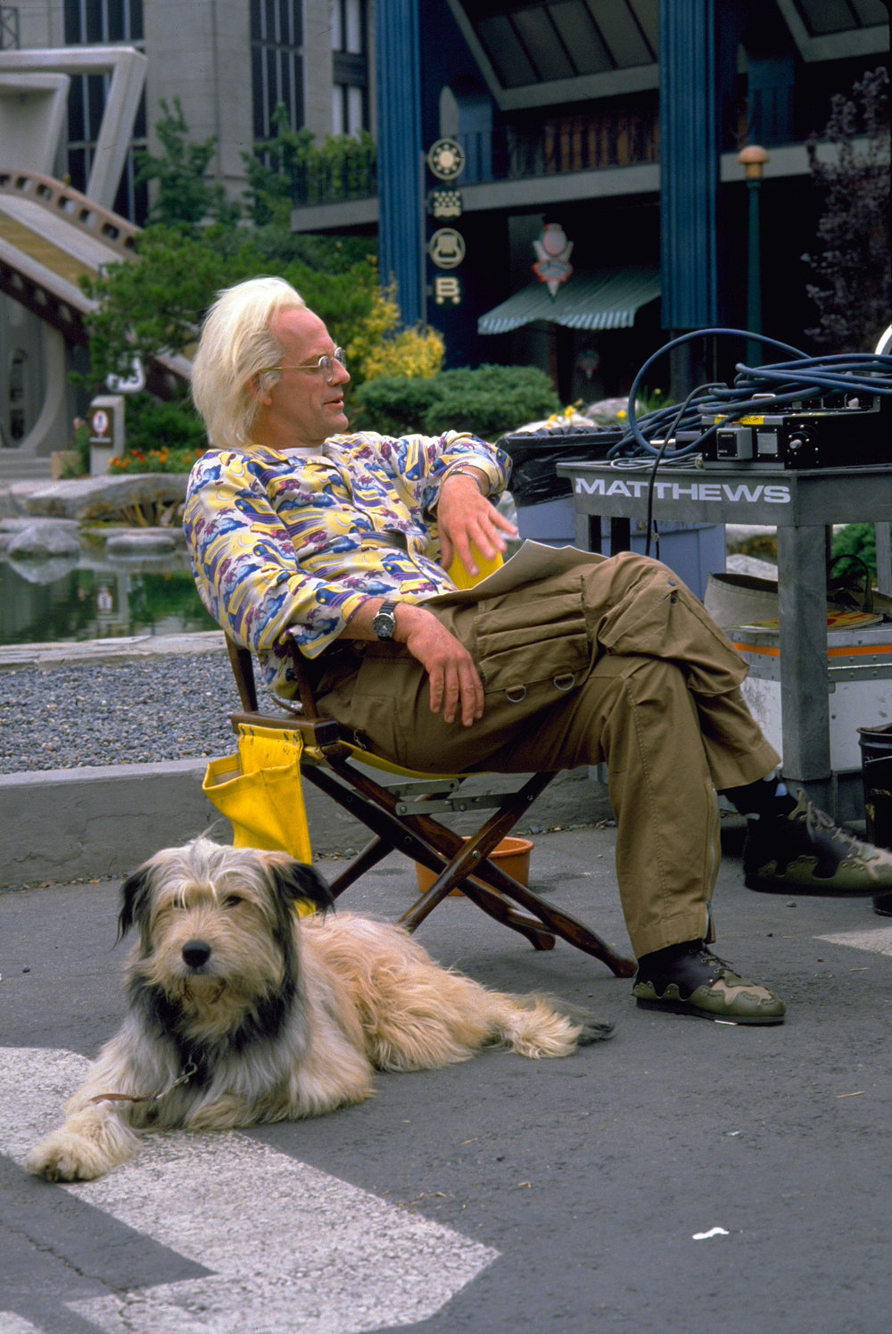 Lloyd relaxing behind the scenes.